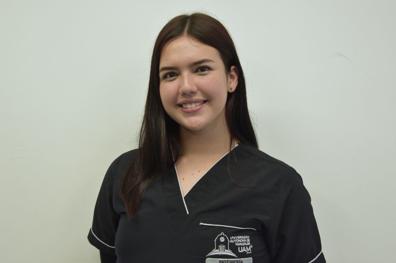 Naida Catalina López Jiménez, estudiante de Ingeniería Biomédica