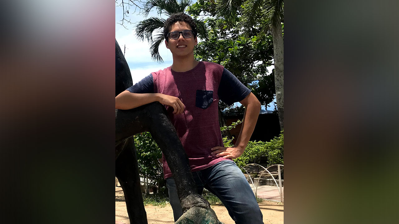 Nicolás Guzmán, estudiante de Ingeniería Biomédica
