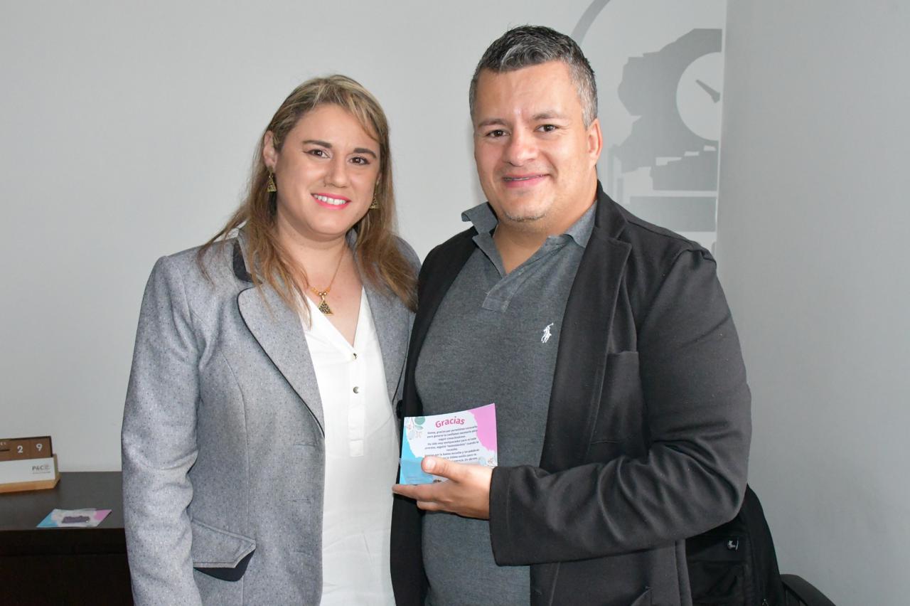 Liderazgo Femenino. Nancy Liliana Mahecha Bedoya con su mentor Kenny Mauricio Gómez