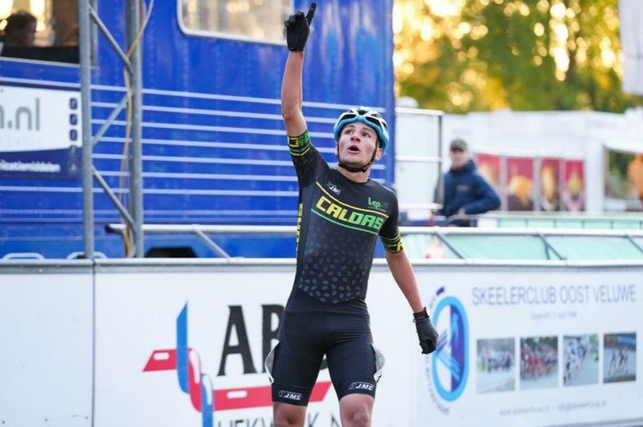 Pablo Felipe Marín Serrano- patinador