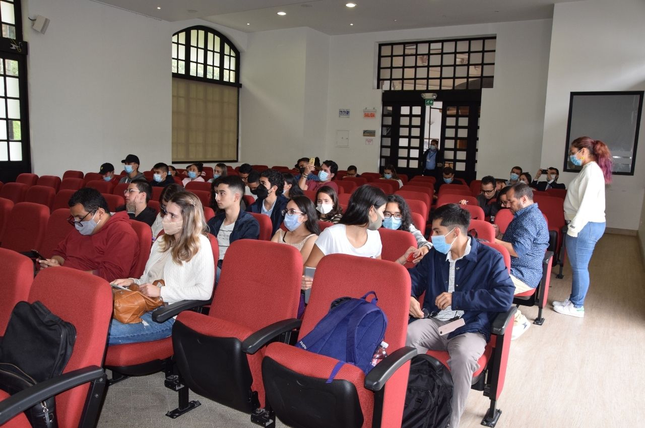 Programa Ciencia Política, Gobierno y Relaciones Internacionales