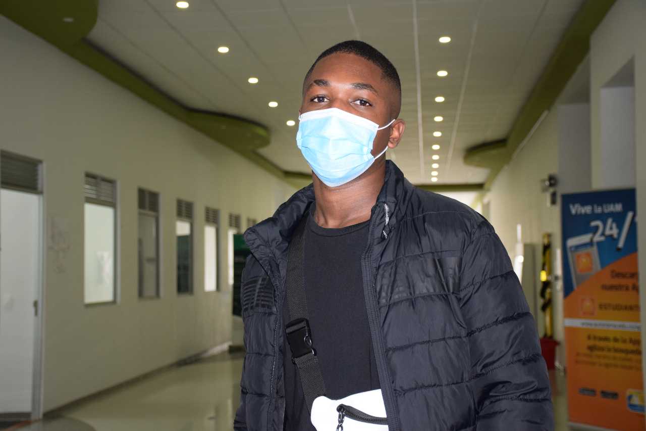Yeimer Miranda Mosquera, estudiante de Ingeniería Biomédica (1)
