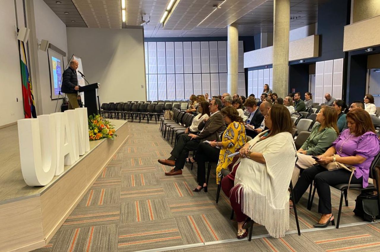 Carlos Eduardo Jaramillo Sanint, Rector Universidad Autónoma de Manizales en evento de internacionalización