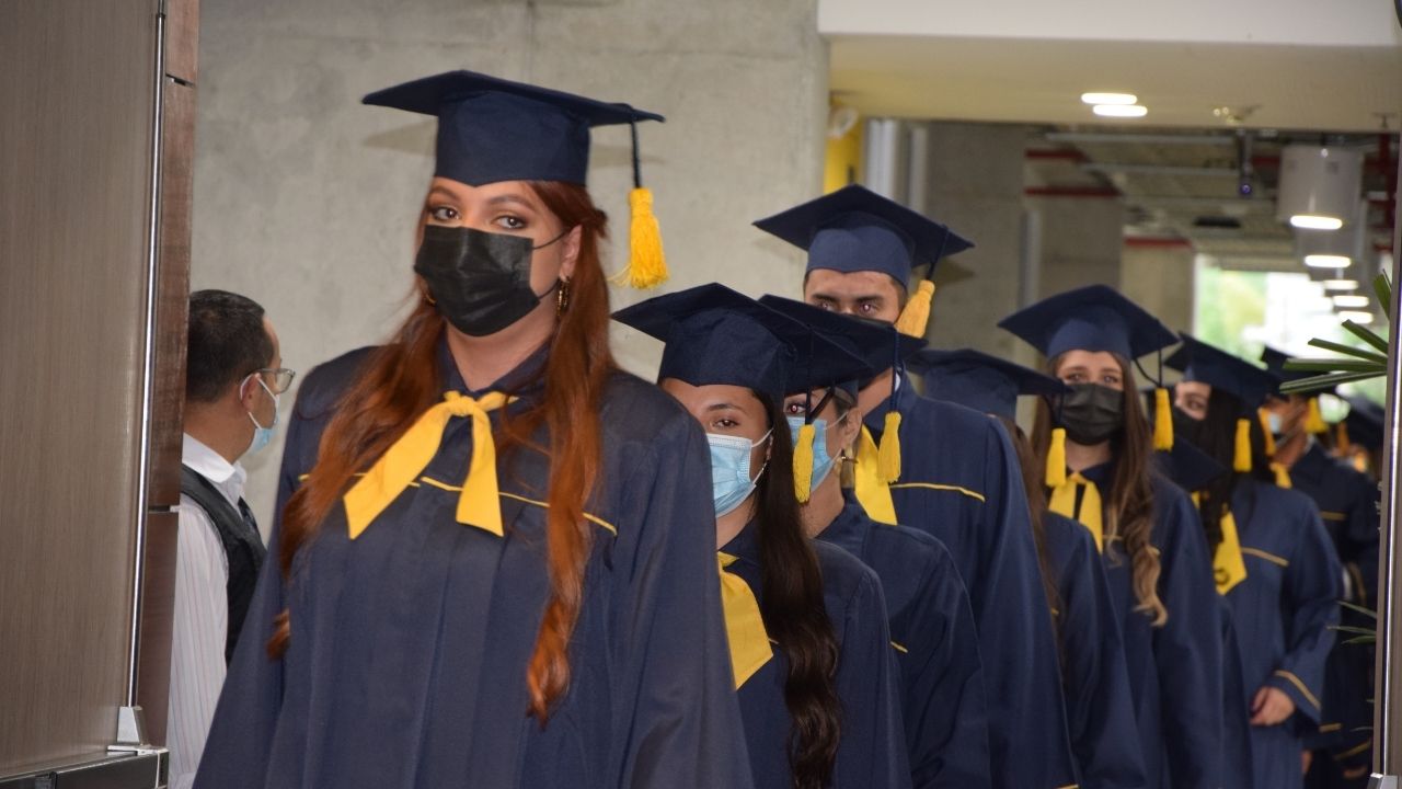 ceremonia de grados UAM