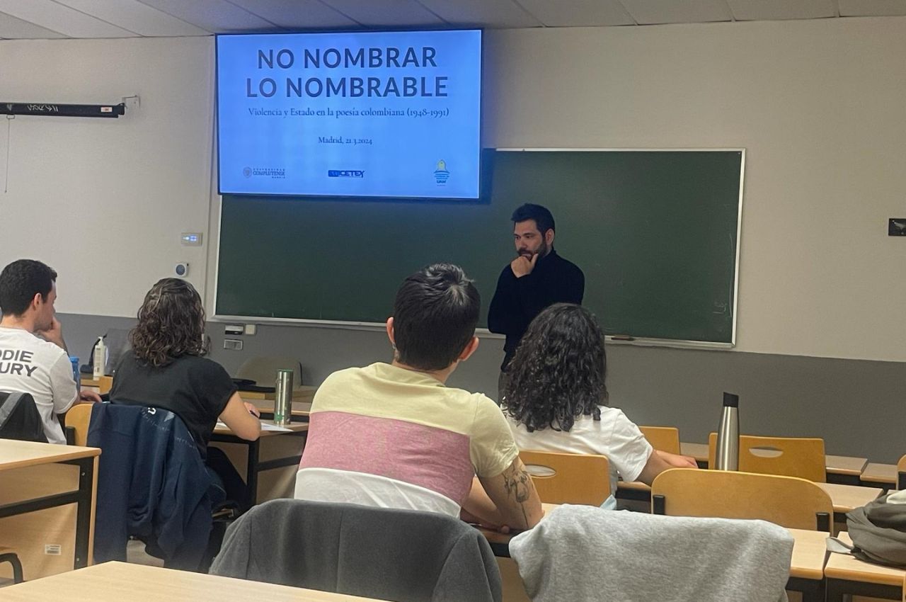 El docente Pablo Cuartas en la Universidad Complutense de Madrid.