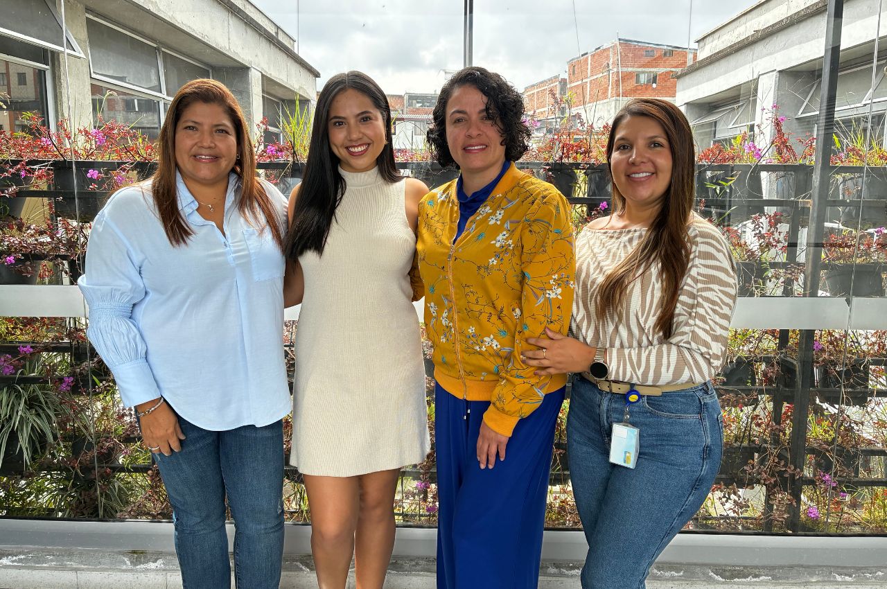 Equipo que acompañó a Laura en su proceso