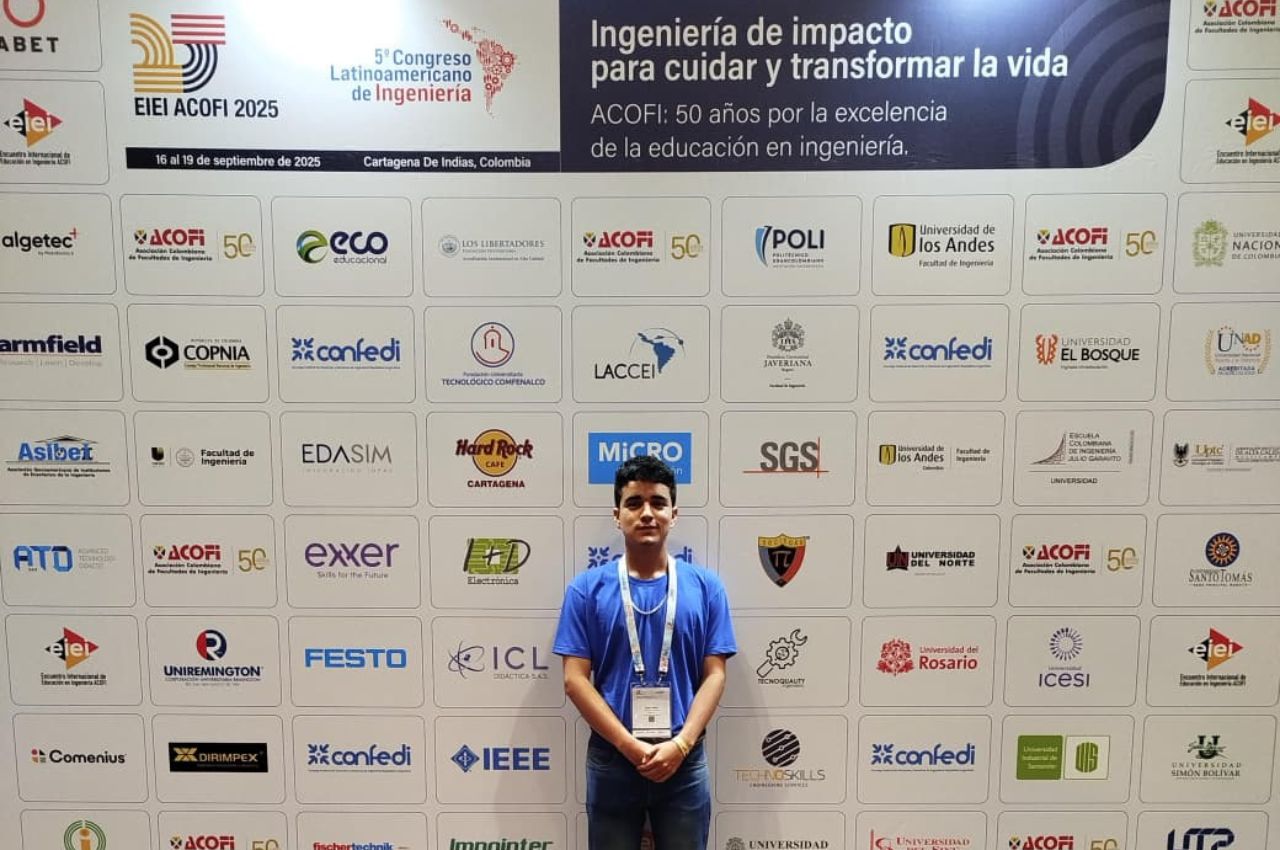 Participación del estudiante UAM en el evento Internacional el Cartagena