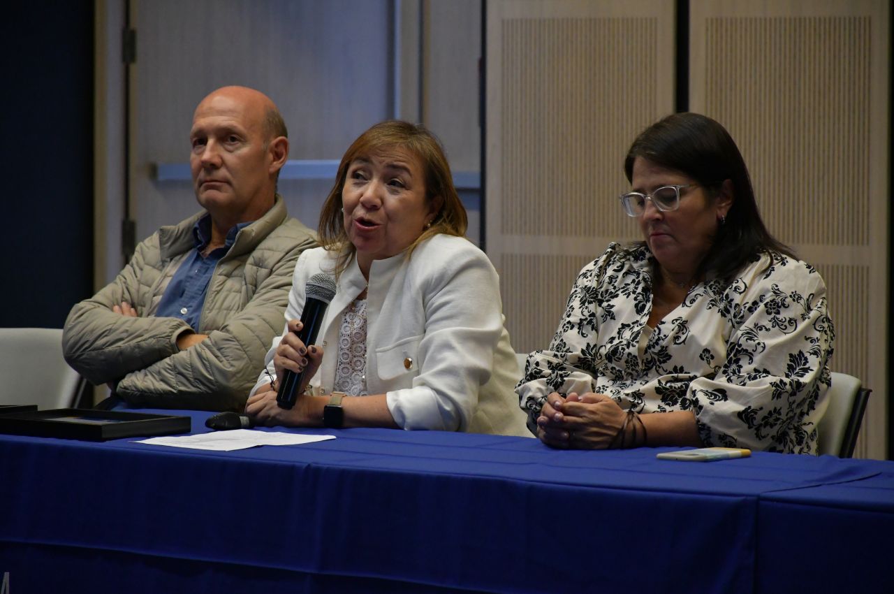 La UAM y sus directivos reconocen el logro de acreditación de sus programas académicos