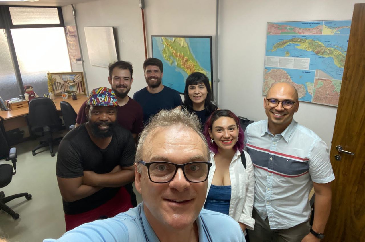 Pasantía de investigación de la docente de la UAM con investigadores de Brasil.