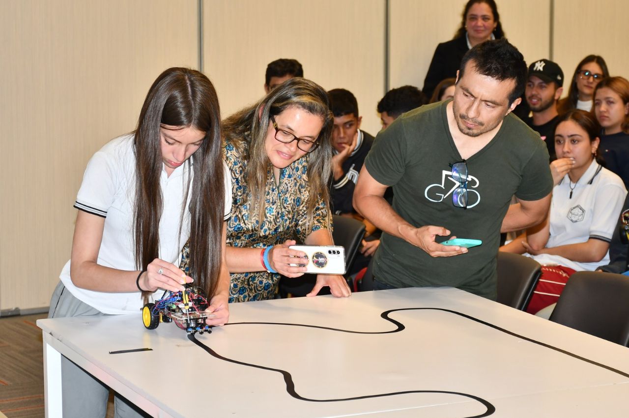 Concurso del Programa Ingeniería Electrónica