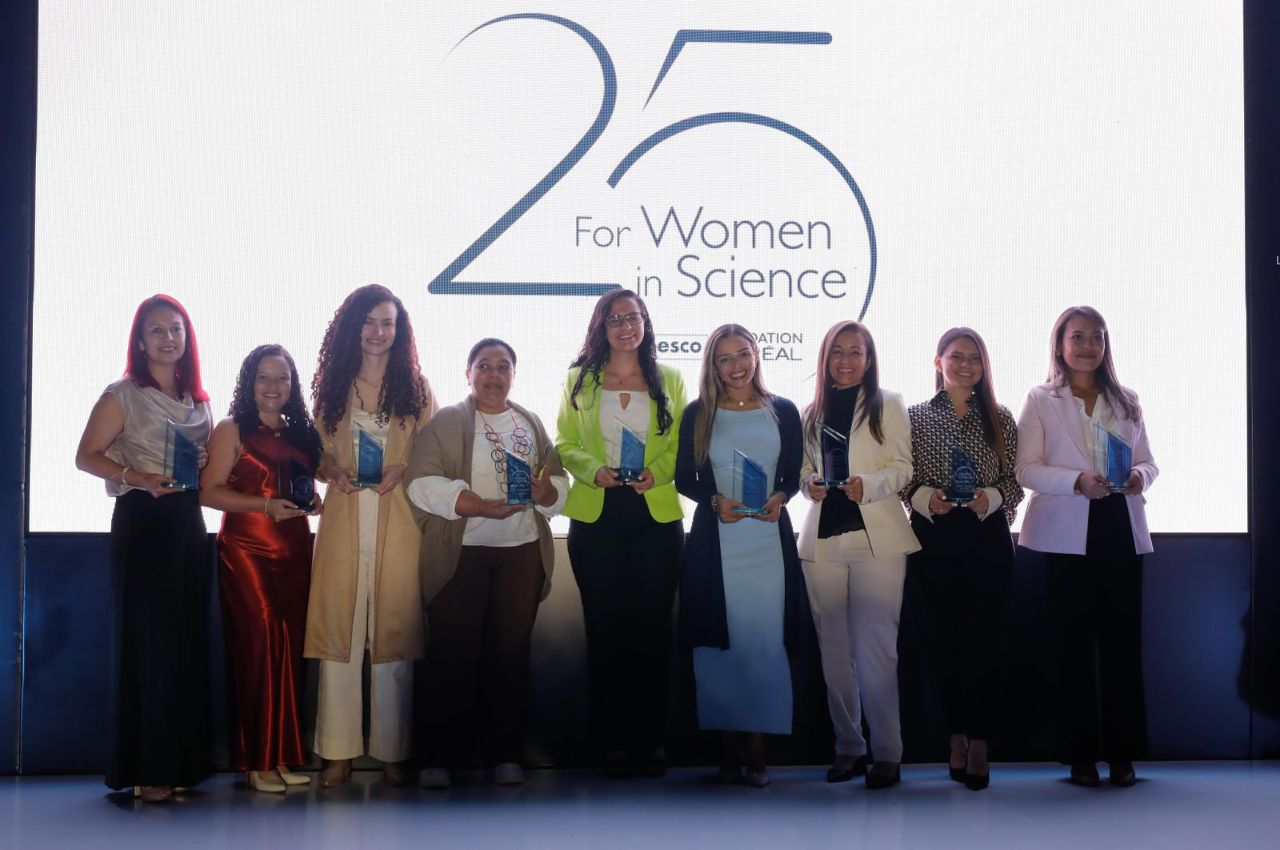 Graduada UAM fue una de las 10 ganadoras del ´Programa Para las Mujeres en la Ciencia- Colombia y Perú, 2023´.