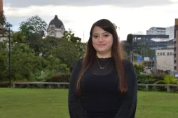 La UAM recibe a estudiante mexicana en pasantía de investigación Thelma Linares Mendoza, estudiante mexicana en pasantía de investigación