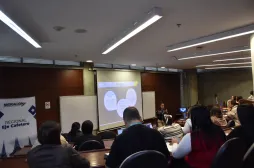 Migración Colombia fortalece gestión institucional en la UAM