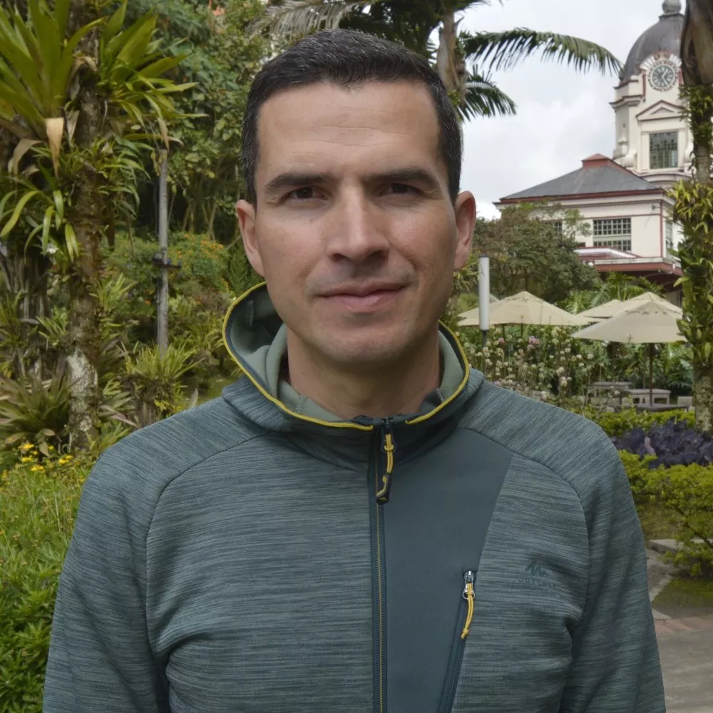Oscar Cardona Morales Oscar Cardona Morales