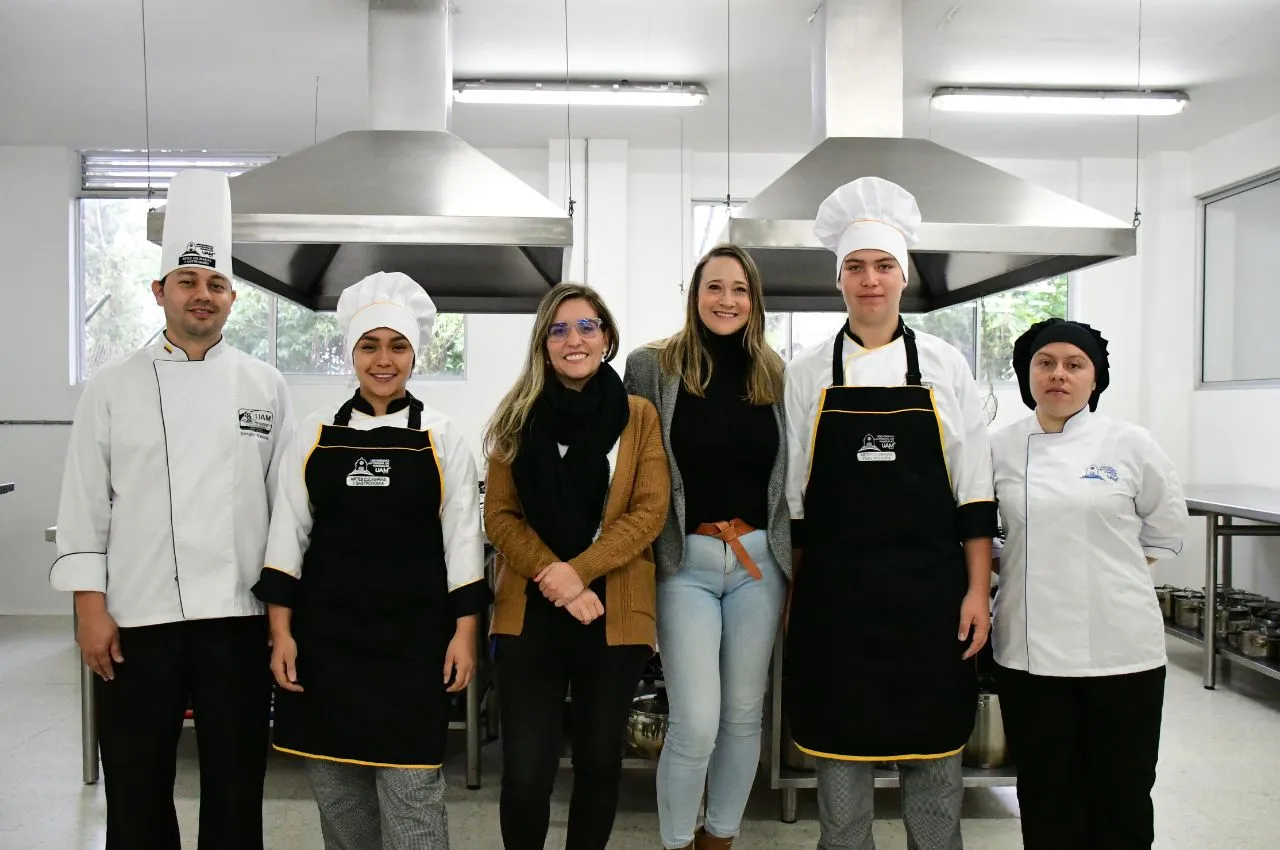 Acreditación de Artes Culinarias y Gastronomía 
