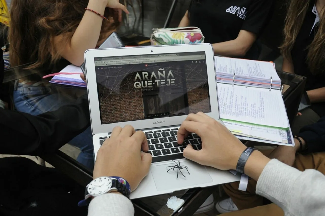 La revista Araña Que Teje te invita a que compartas tus productos