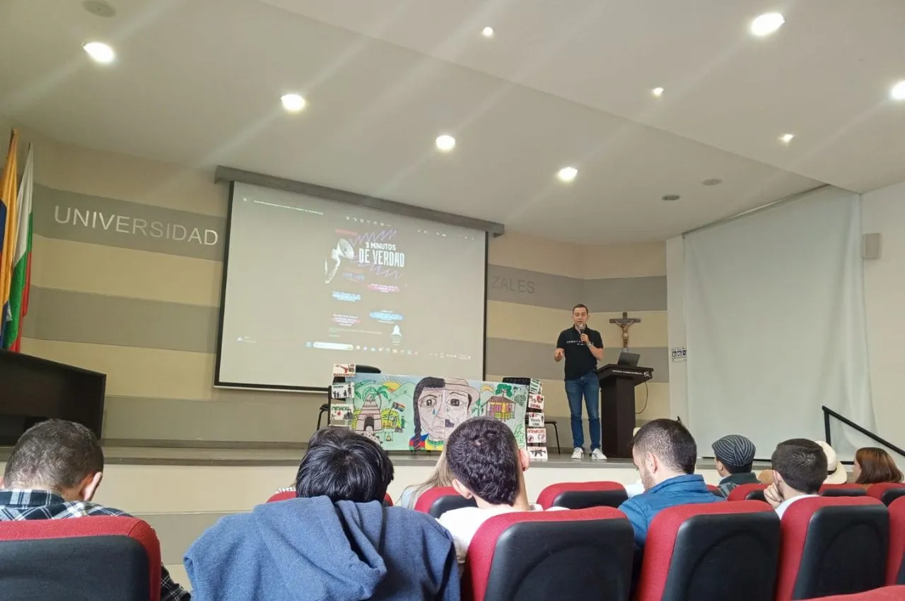 Estudiantes comprometidos en la busqueda de la Paz y Competitividad