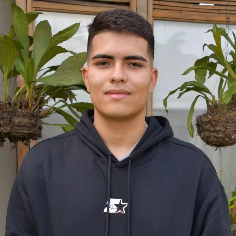 Cesar Alexis Tabares Tavera