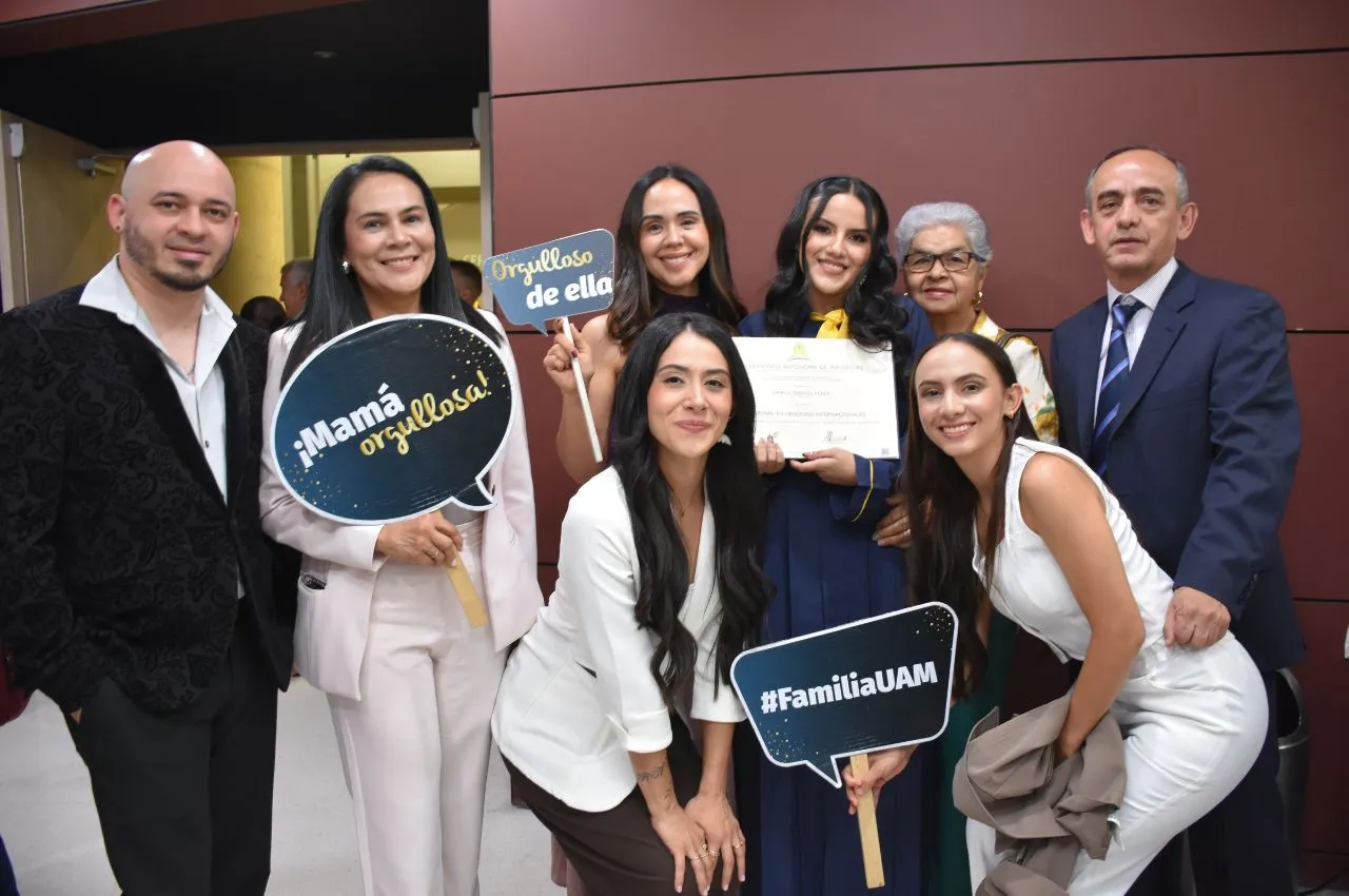 Grados UAM 29 de Mayo - familia